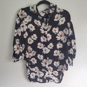 Floral button up